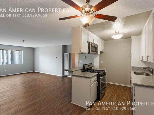 Apartment for rent in Redondo Beach, California
