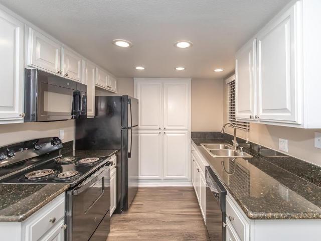 Apartment for rent in Mission Viejo, California