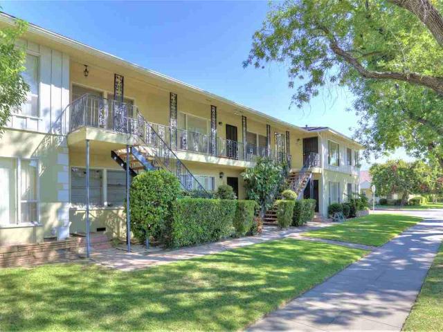 Apartment for rent in Burbank, California