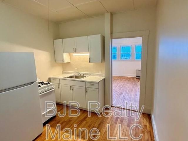 Apartment for rent in South Portland, Maine