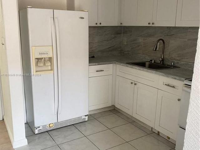 Apartment for rent in Pompano Beach, Florida