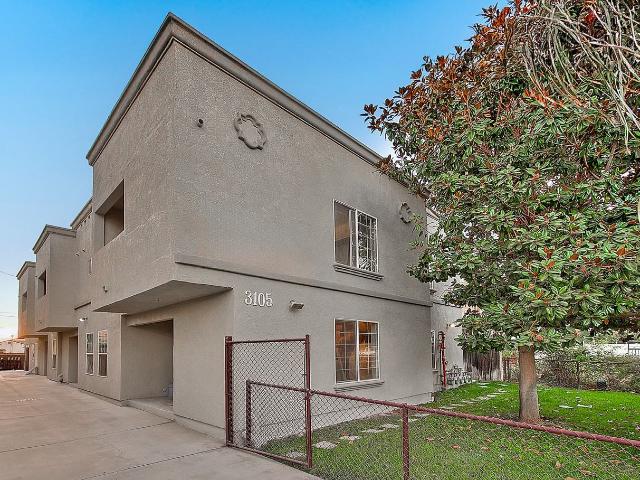 Apartment for rent in Canoga Park, California