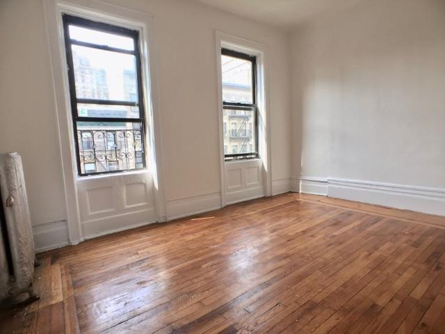Apartment for rent in Arverne, New York