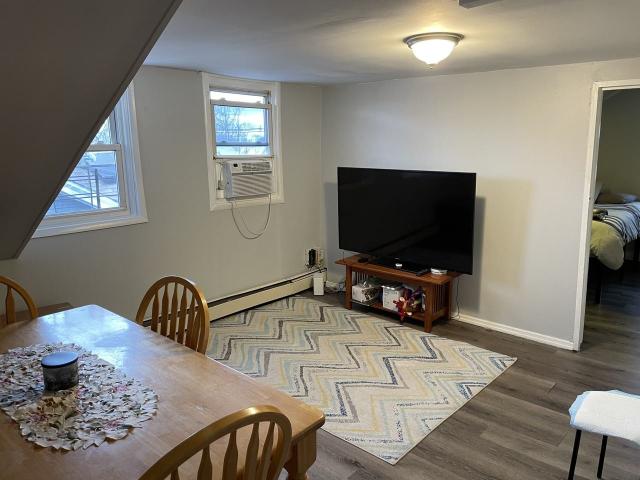 Apartment for rent in Roselle, New Jersey