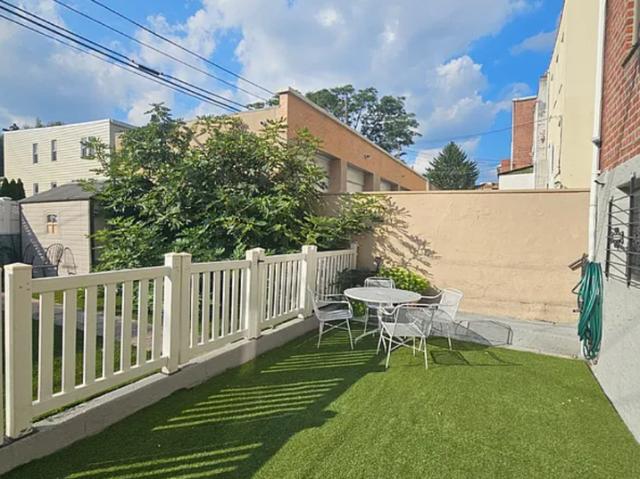 Apartment for rent in Arverne, New York