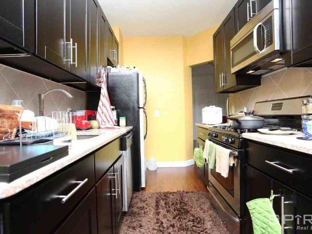 Apartment for rent in Arverne, New York