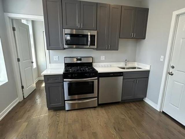 Apartment for rent in Chicago Park, Illinois