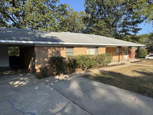 Property for rent in Ark