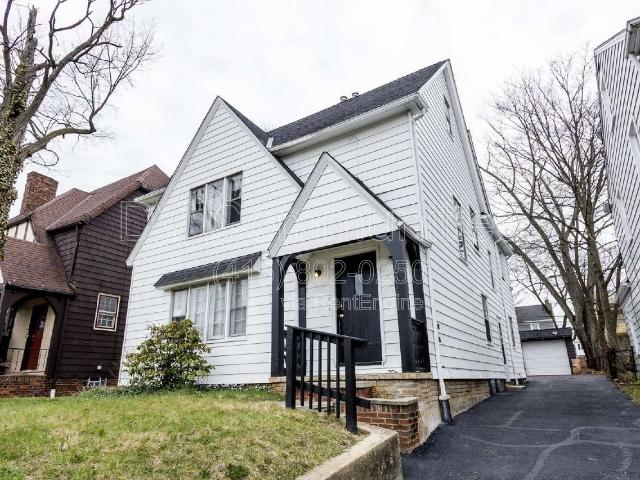 Apartment for rent in Shaker Heights, Ohio