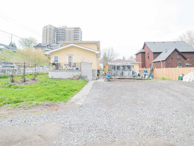 Property for rent in Thunder Bay, Ontario