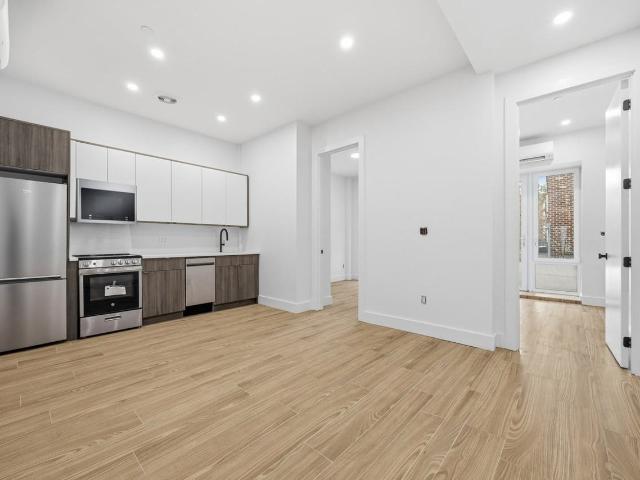Apartment for rent in Arverne, New York