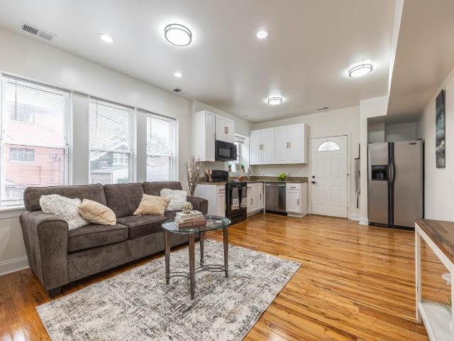 Apartment for rent in Chicago Park, Illinois