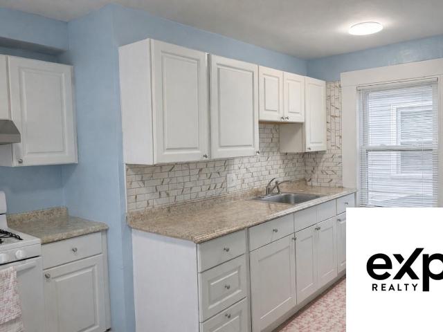 Apartment for rent in Lowell, Massachusetts