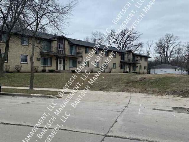 Apartment for rent in Wauwatosa, Wisconsin