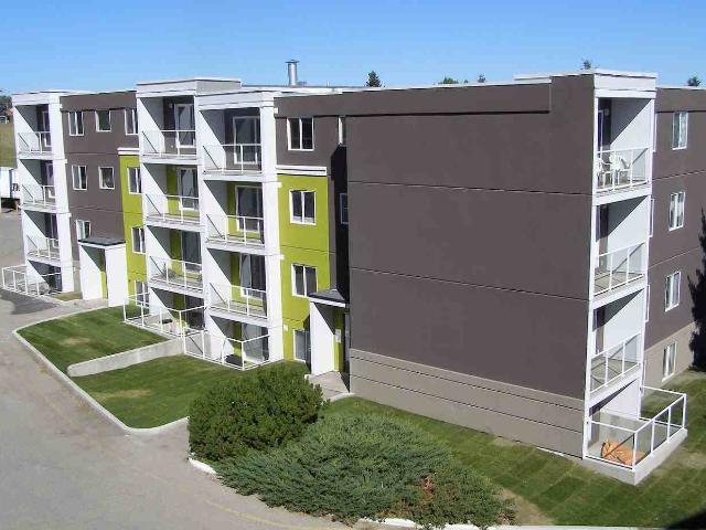 Apartment for rent in Greenview, Calgary