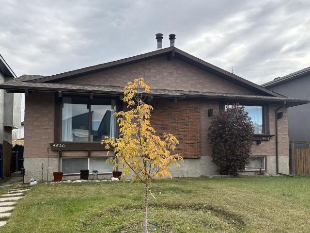 Apartment for rent in Bowness, Calgary