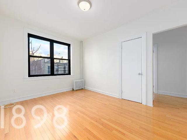 Apartment for rent in Arverne, New York