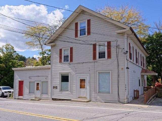 Apartment for rent in Stow, Massachusetts
