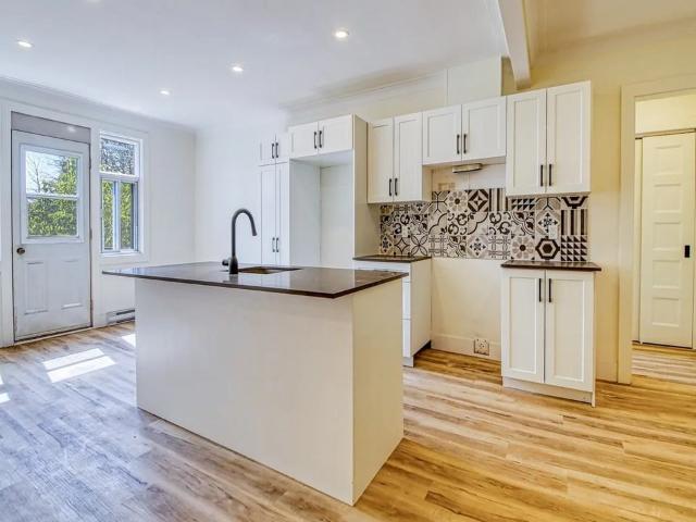 Apartment for rent in St. Leonard's, Quebec