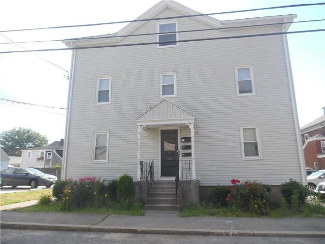 Apartment for rent in Warren, Rhode Island