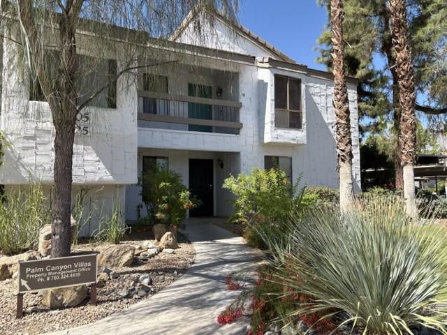 Apartment for rent in Palm Springs, California