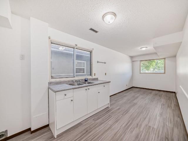 Apartment for rent in Northwest, Alberta