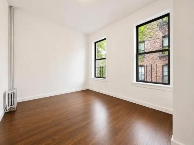 Apartment for rent in Arverne, New York