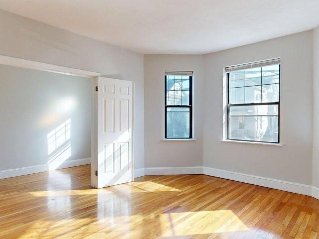 Apartment for rent in Chelsea, Massachusetts