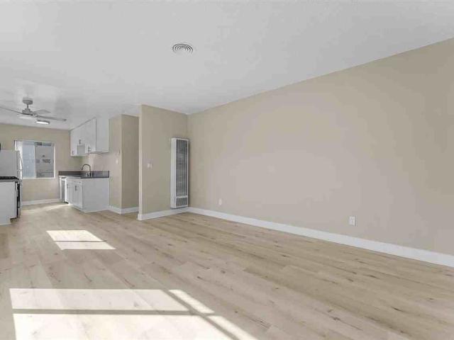 Apartment for rent in Inglewood, California