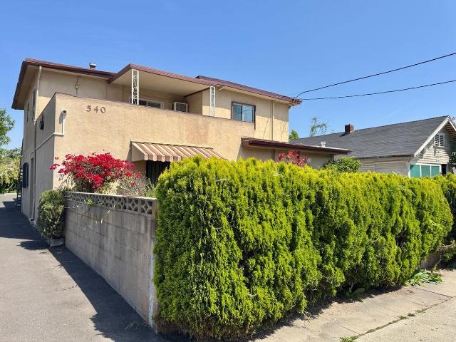 Apartment for rent in Canoga Park, California