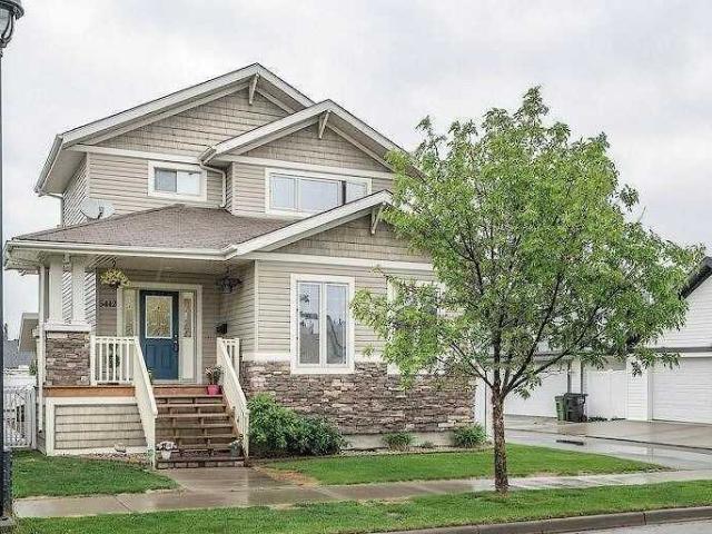 Apartment for rent in Wedgewood, Alberta