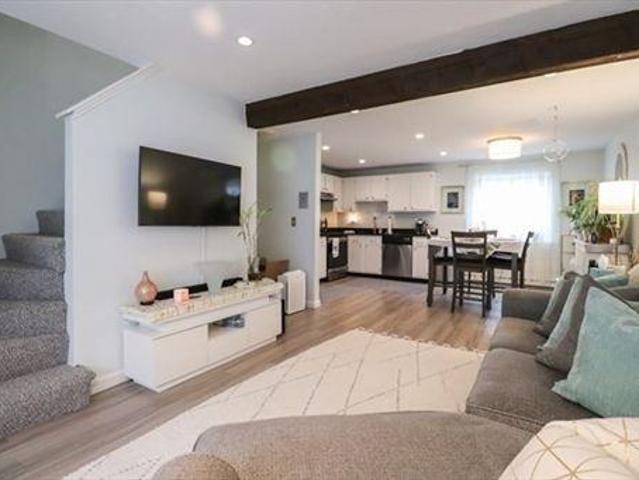 Apartment for rent in Bristol, Massachusetts