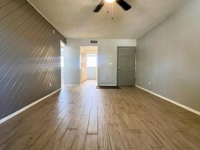 Apartment for rent in Pinellas Park, Florida
