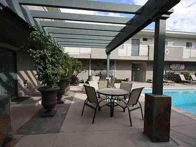 Apartment for rent in Cypress, California