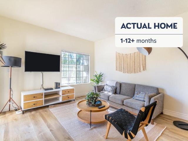 Apartment for rent in Oak Park, California