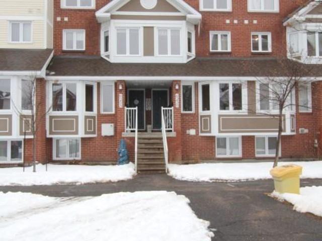 Apartment for rent in Orléans Village - Châteauneuf, Ottawa