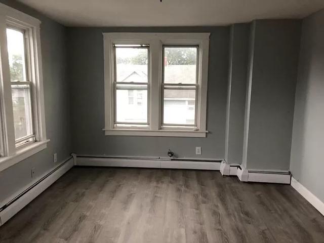 Apartment for rent in Seekonk, Bristol County