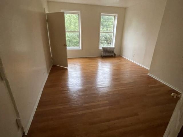 Apartment for rent in Arverne, New York