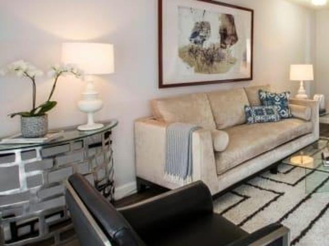 Apartment for rent in Huntington Beach, California