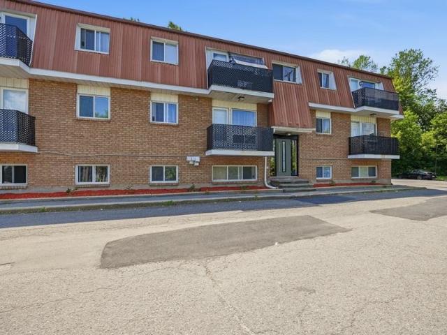 Apartment for rent in Mulhurst Bay, Ontario