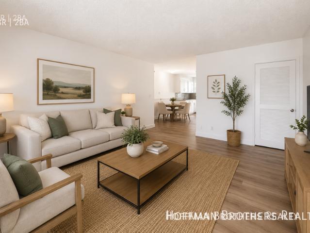 Apartment for rent in Canoga Park, California