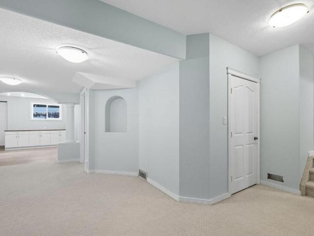 Apartment for rent in Wedgewood, Alberta