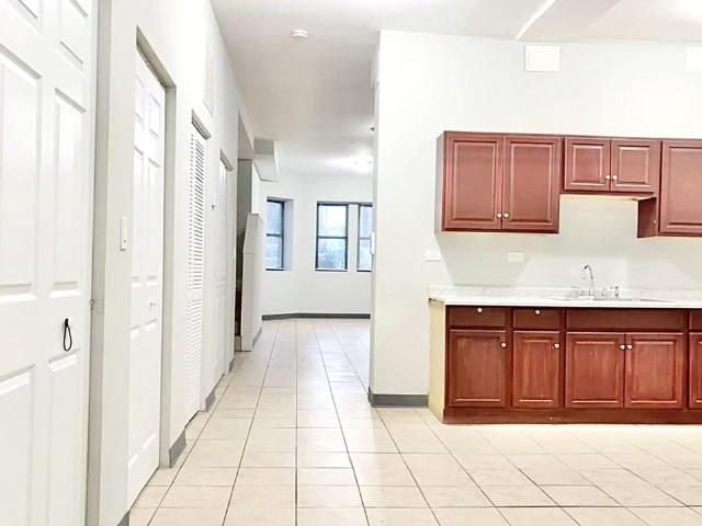 Apartment for rent in Chicago, Cook County