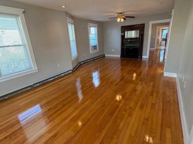 Apartment for rent in Worcester, Massachusetts