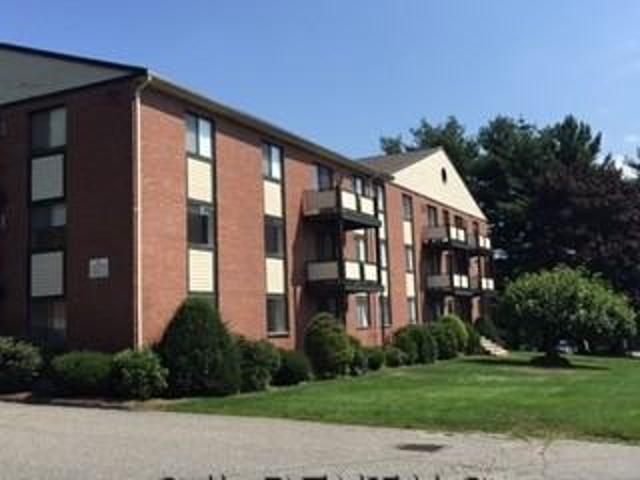 Apartment for rent in Stoneham, Massachusetts