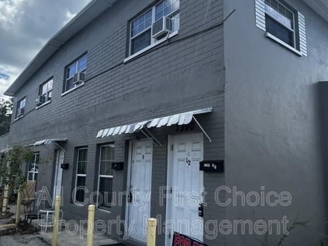 Apartment for rent in Pinellas Park, Florida
