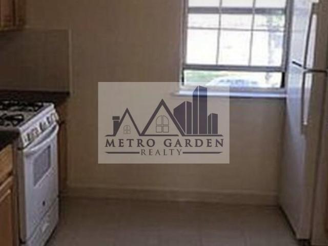 Apartment for rent in Arverne, New York