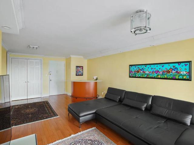 Apartment for rent in Arverne, New York