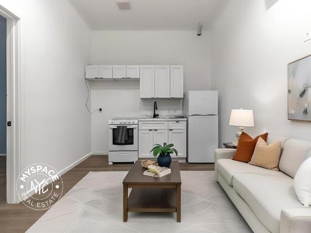 Apartment for rent in Arverne, New York