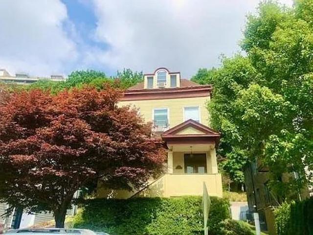Apartment for rent in Edgewater, New Jersey